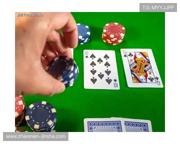 澳门六大赌牌的优势与风险分析，帮助玩家和投资者全面了解行业潜在机遇与挑战